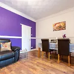 The Miracle Spacious 2 Bedroom 3 Beds Central Hull