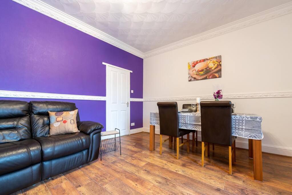The Miracle Spacious 2 Bedroom 3 Beds Hull Apartment Kingston upon Hull